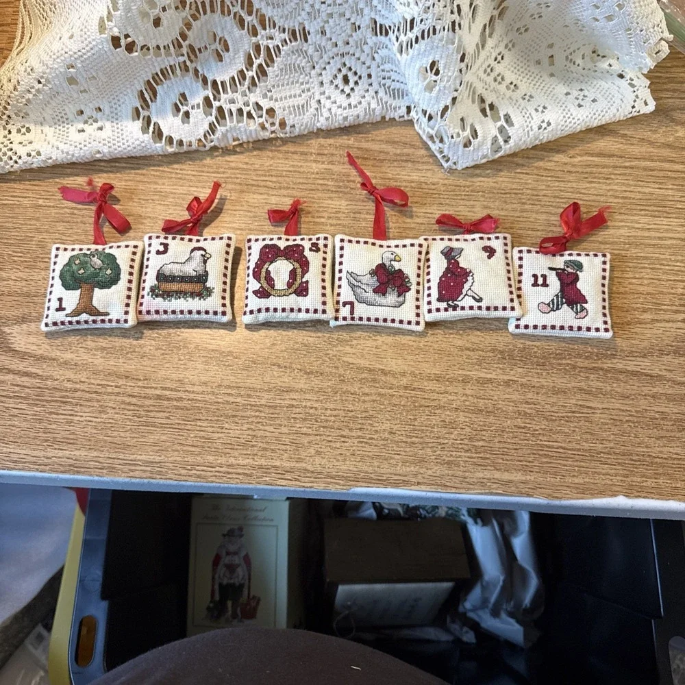 Twelve Days of Christmas cross-stitch ornaments - Picture 1 of 9
